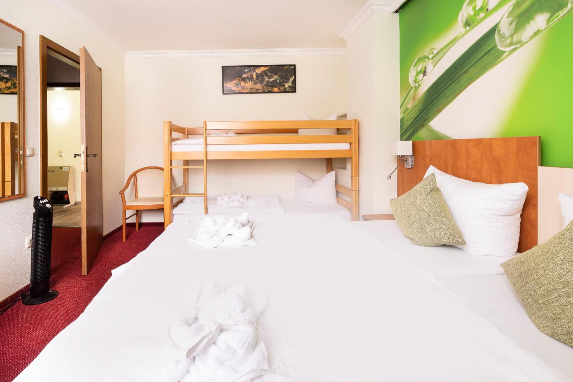 Cityhotel Bernburg Quarto foto