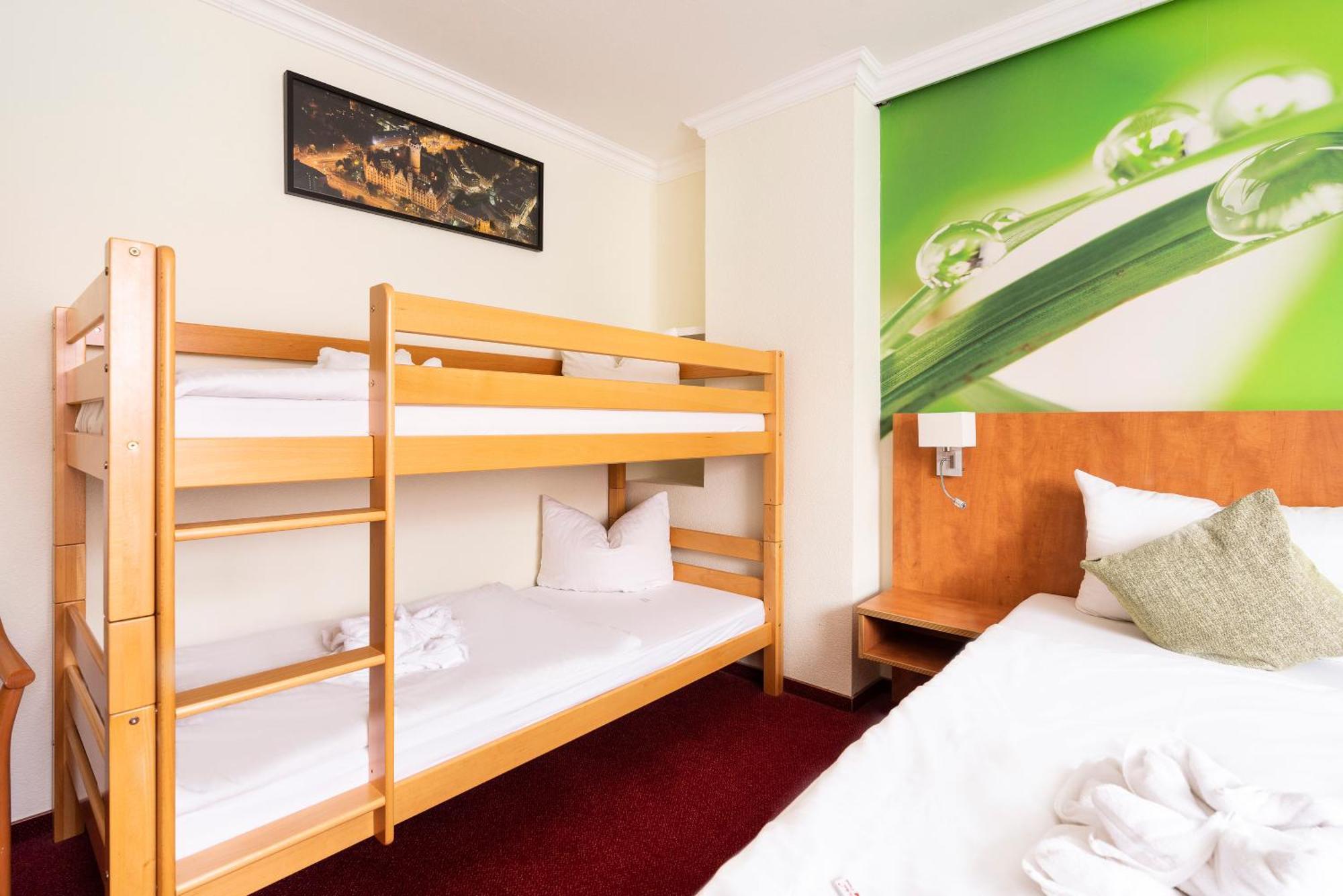 Cityhotel Bernburg Quarto foto